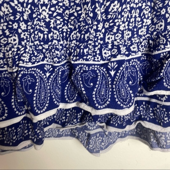 Ava Christine Blue and White Floral Ruffle Mini Skirt Size M - Picture 5 of 7